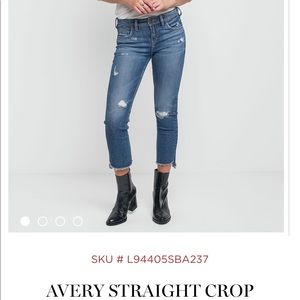 Silver Jeans Avery